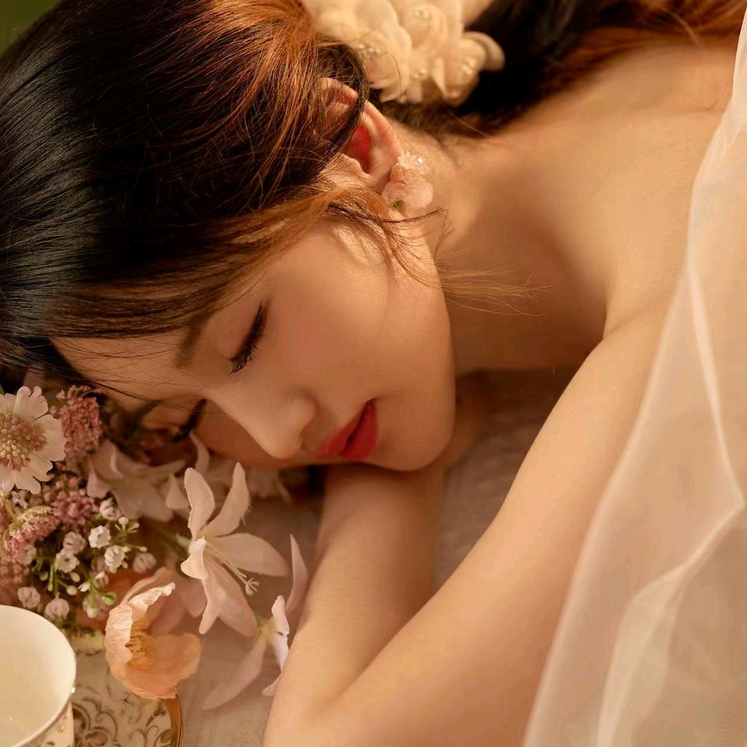 初拥采耳(马山店)官方号