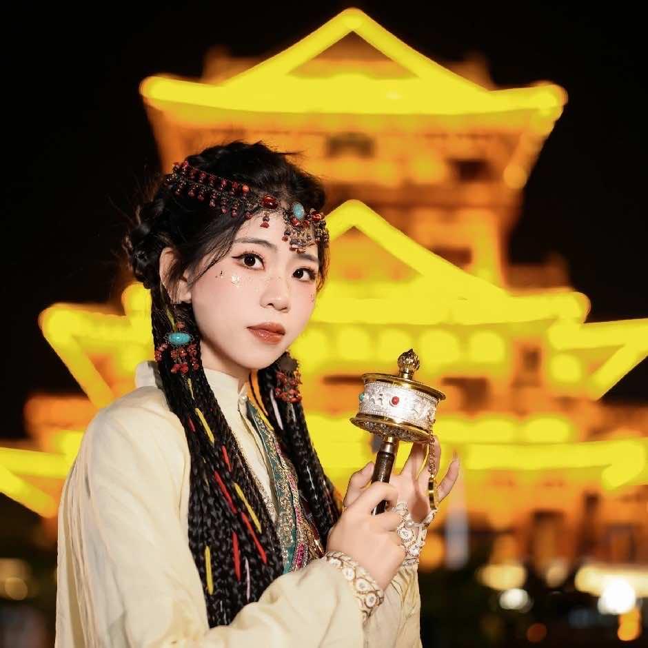 搭咔旅拍官方号