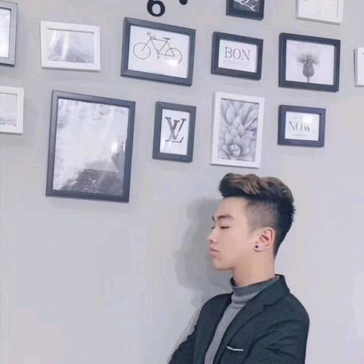 摩登美业（创意总监）