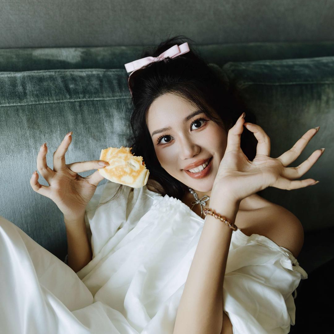 百变容颜-康客驿站湄河路店