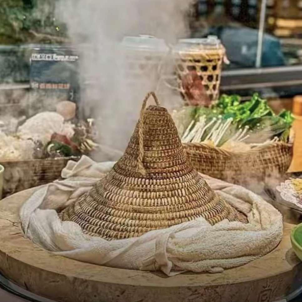 昕时器蒸汽石锅鱼(新大新对面)