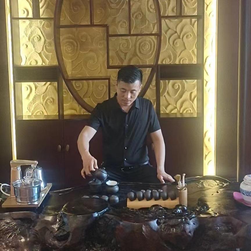 建筑工程（董事长）