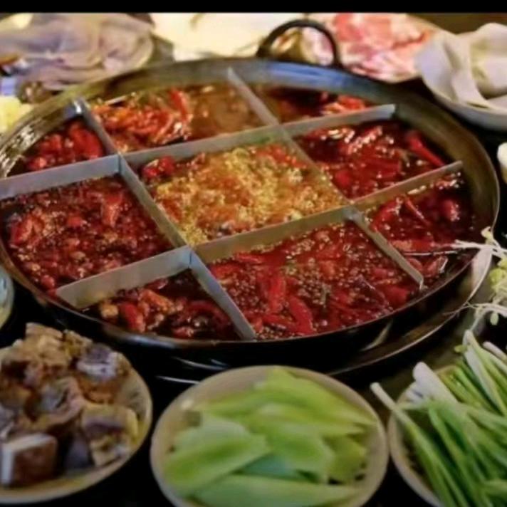山东滨州宽板凳重庆火锅（麒麟阁店）