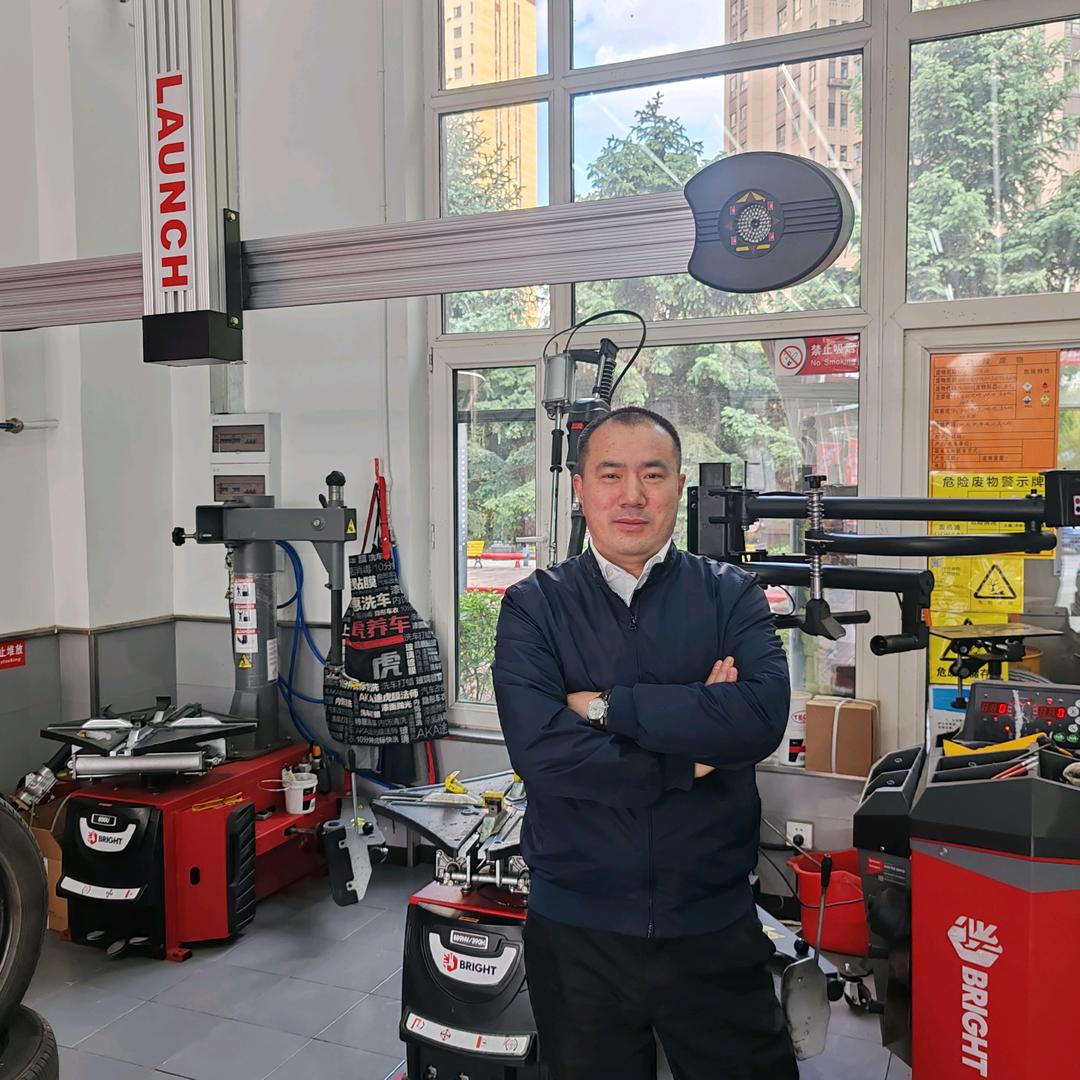 途虎养车（哈尔滨大街店）武哥