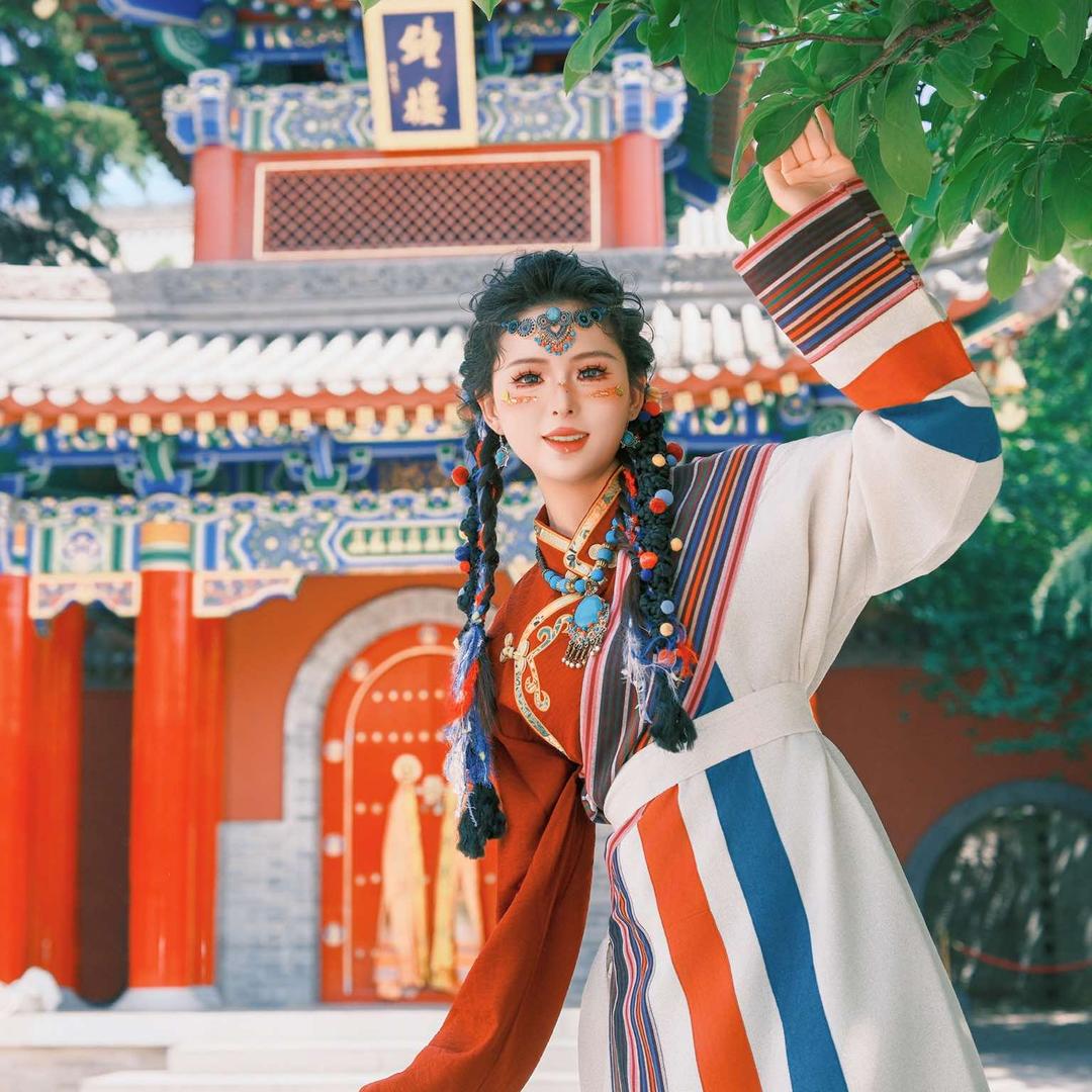 夏茉倾城藏服旅拍（西安店）