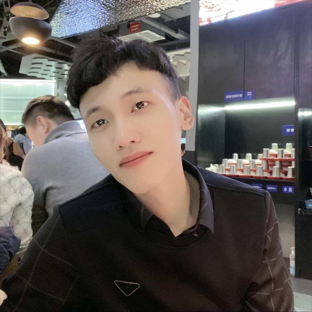 山西球迷徐恩