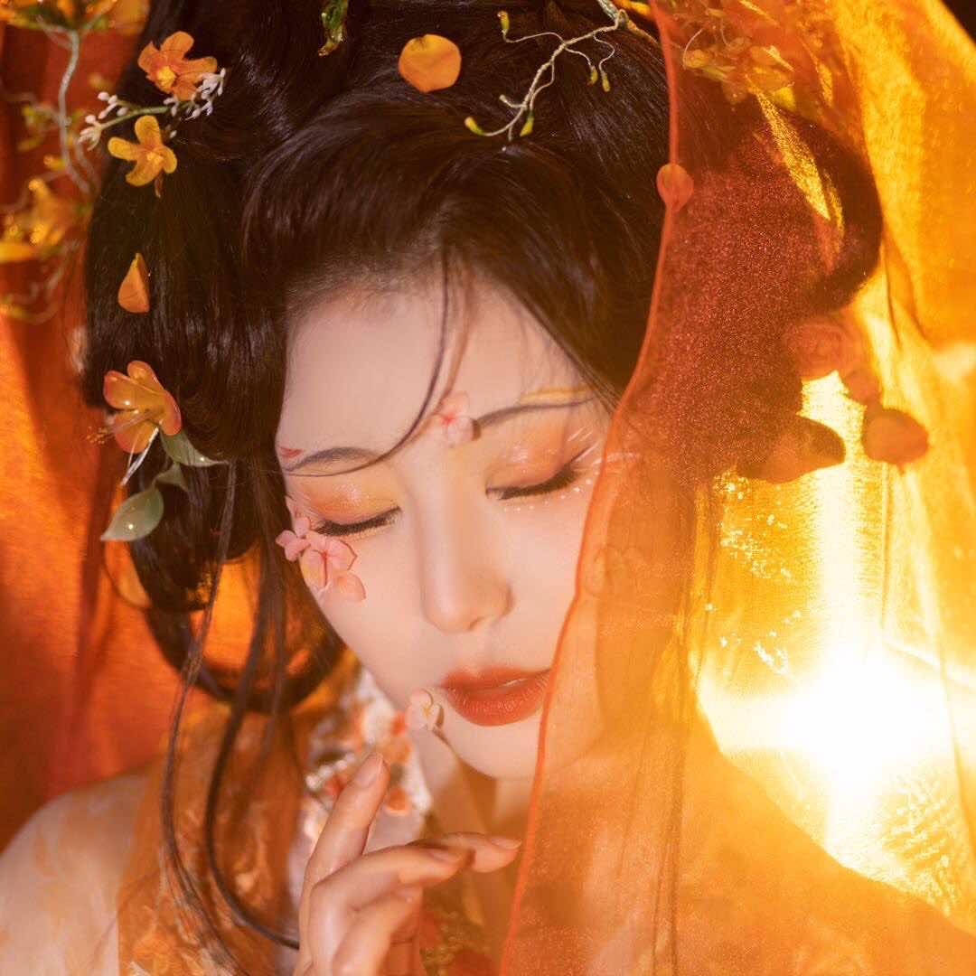 西安曲江新区八月汉服馆