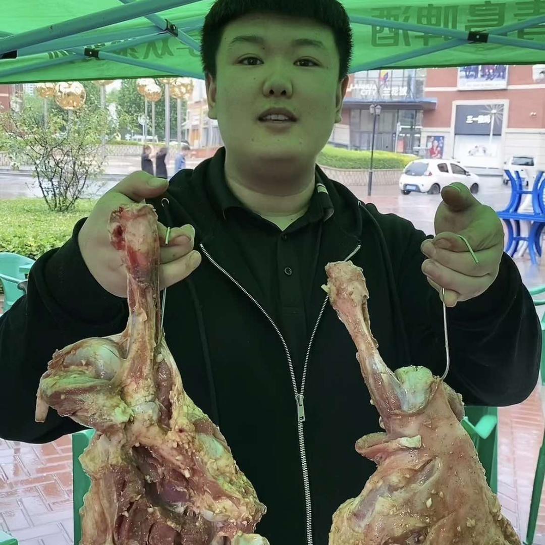 2元生蚝烧烤海鲜(上党凯德世家店)官方号