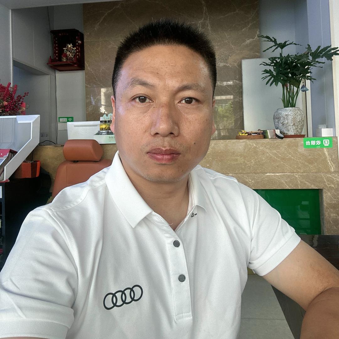 福安阿贵车灯（澳兹姆舰旗店）