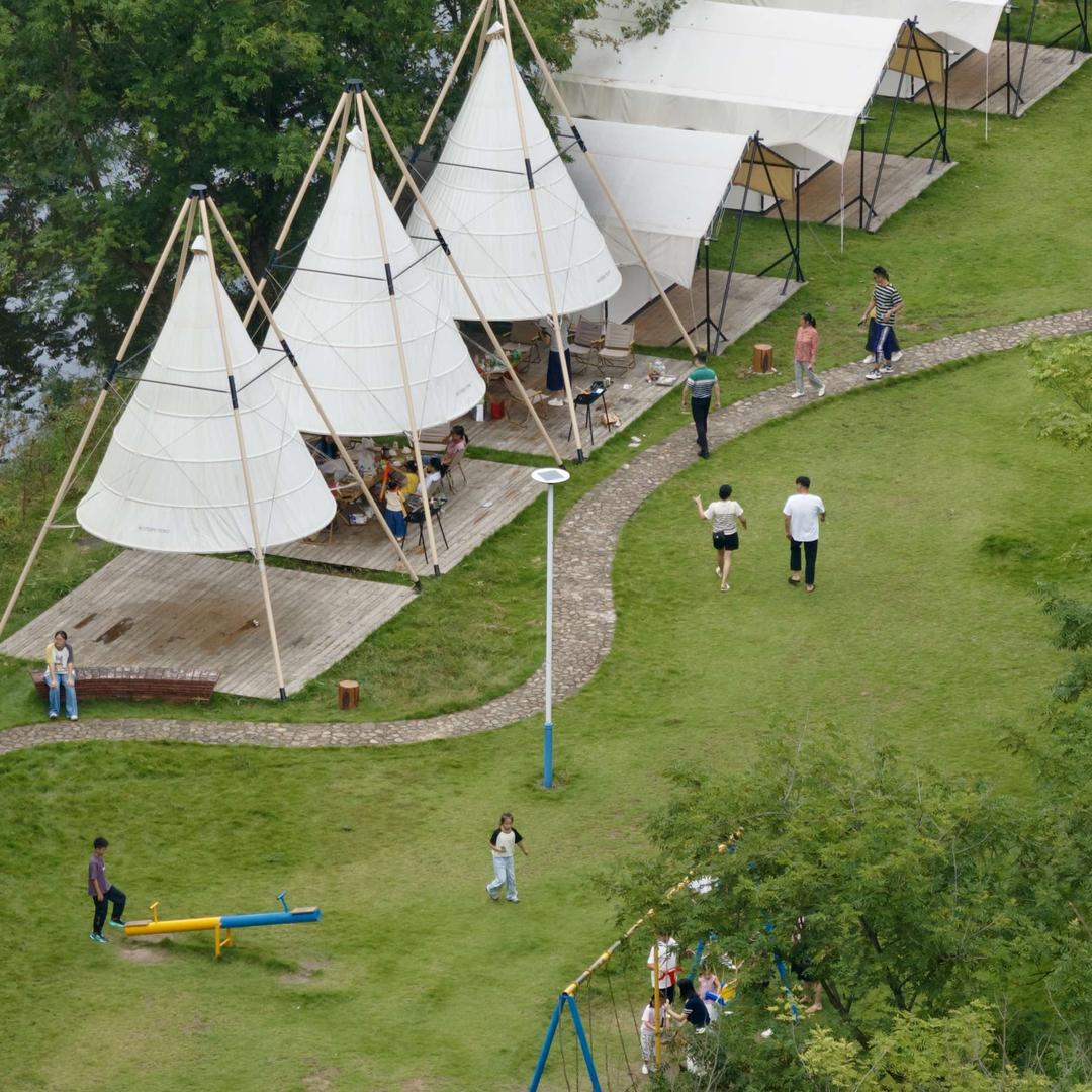 池州晶宇鸿商业运营管理有限公司