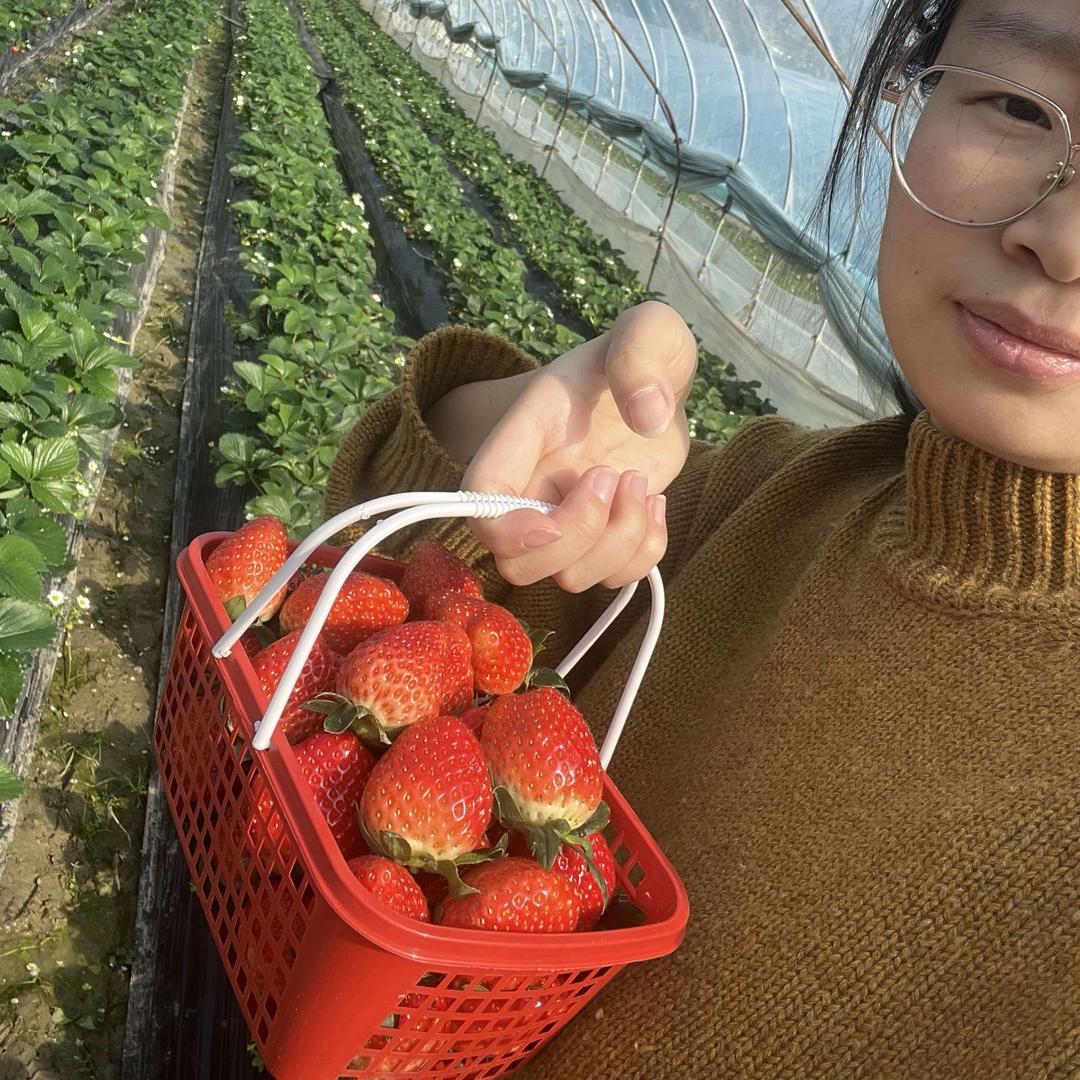 青青果园老板娘