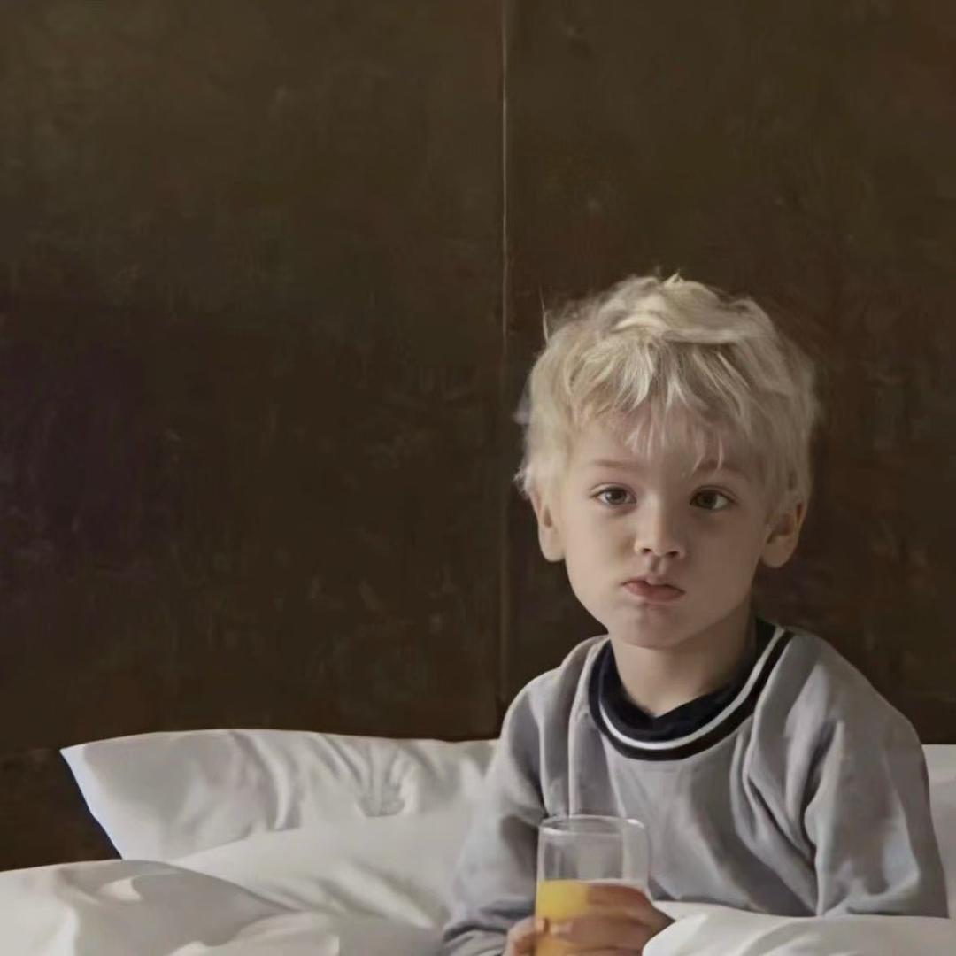 安丰燕铭-小耳户外服饰