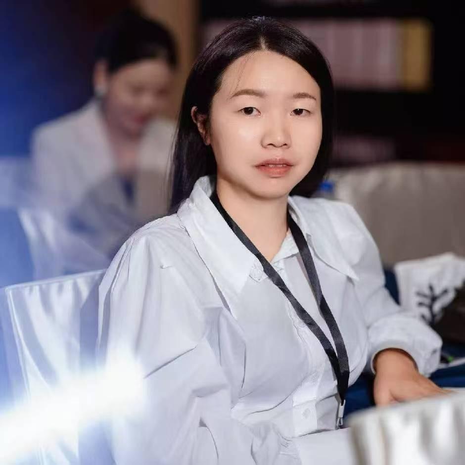 鸿辉‖嘎嘎长不稳