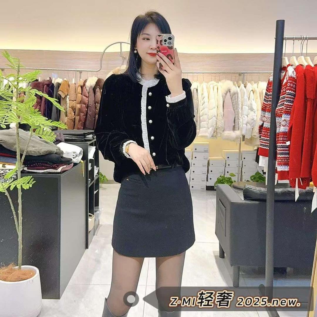 太原杏花岭区小东门Z·MI轻奢女装设计店