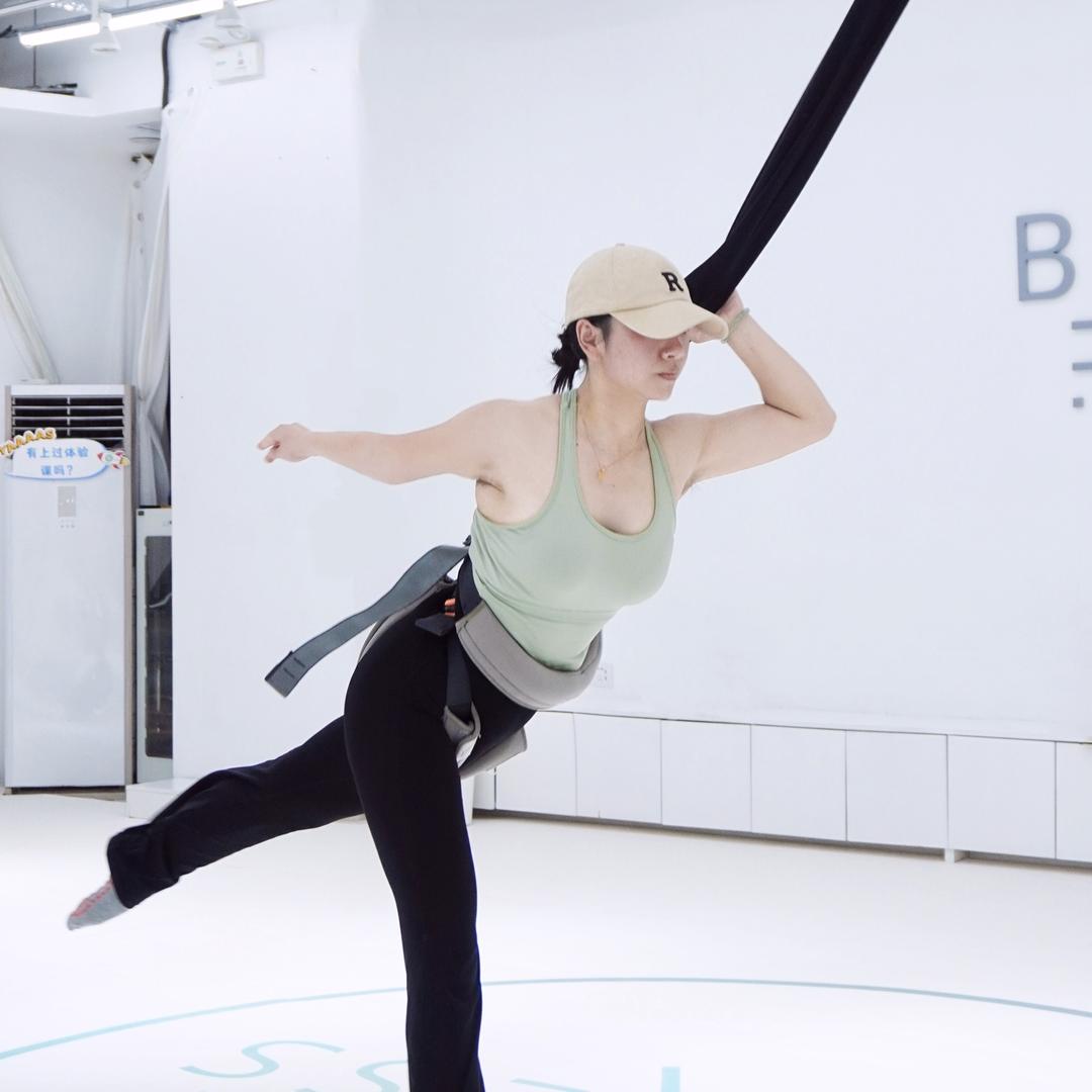 星琪蹦极健身中心