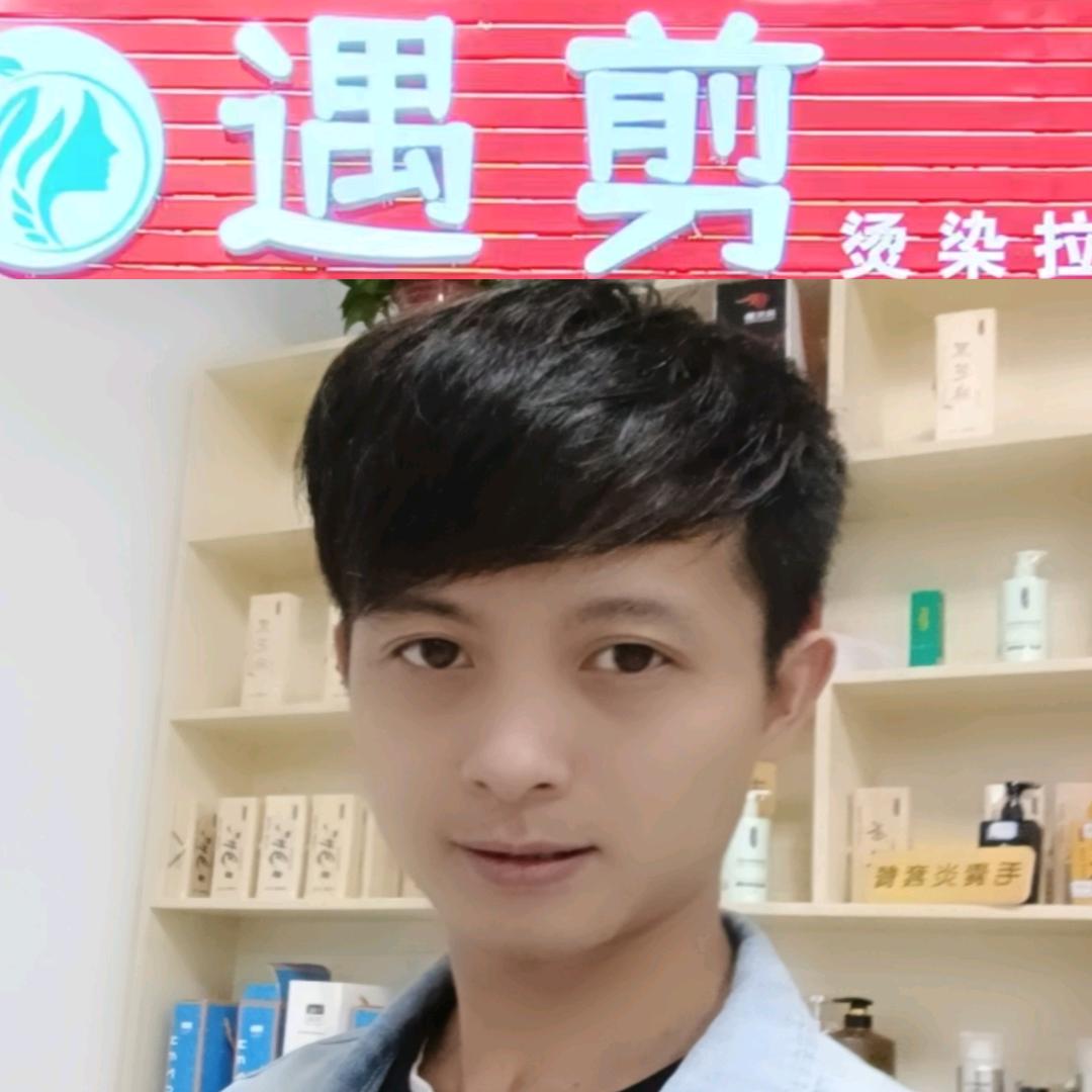 灌阳遇剪美发《小唐》