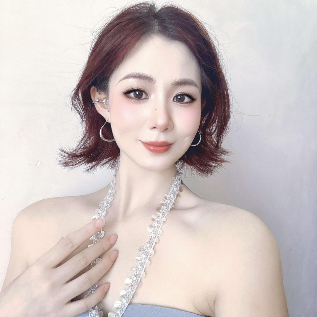 焕颜美容-大冶萌萌轻咔“So”