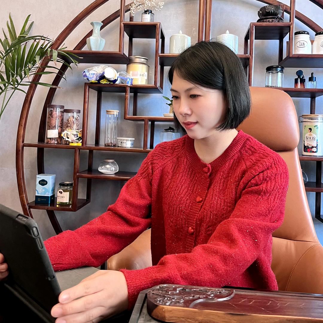 博兴做斑天花板|月月（傃宛）