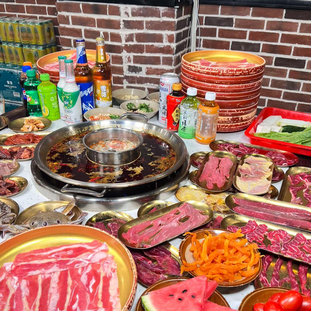 詹辉记.鲜切牛肉自助火锅