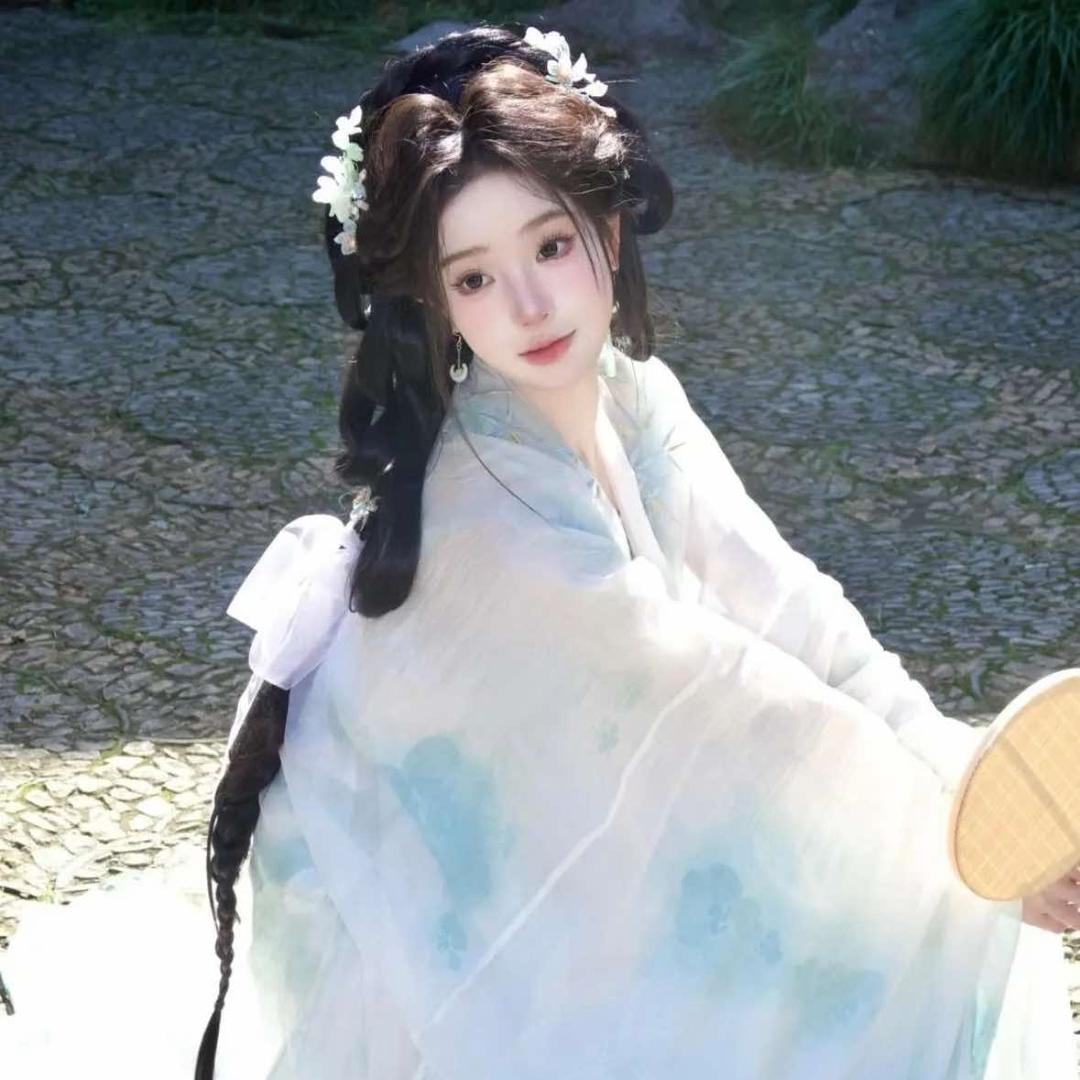 一顾倾城 汉服妆造馆