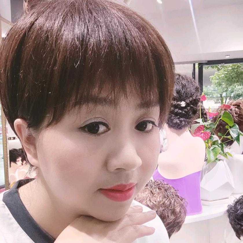 六盘水（速美假发）小杨妹