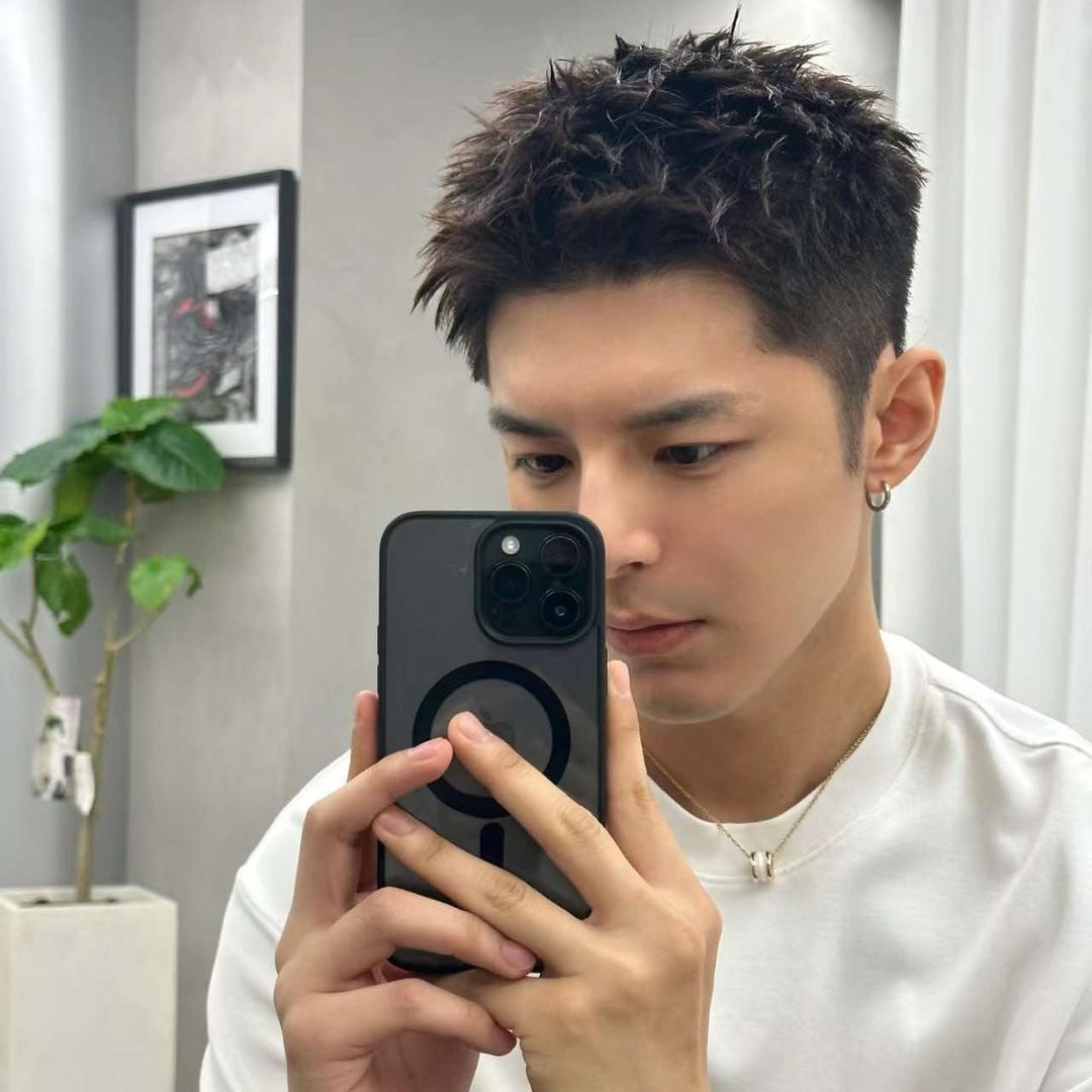 金华市婺城区飞凡理发店