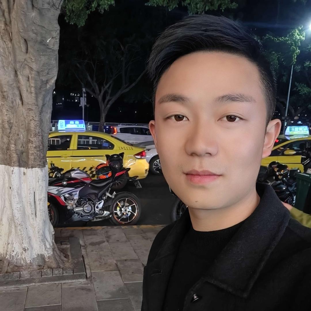 雅安汽车翻新贴膜改装丶小涛