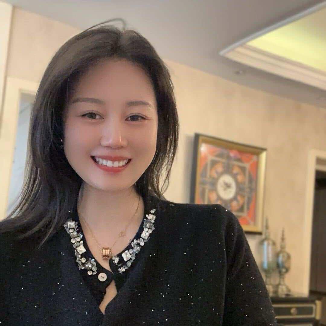 九味虎海鲜大排档+老板娘