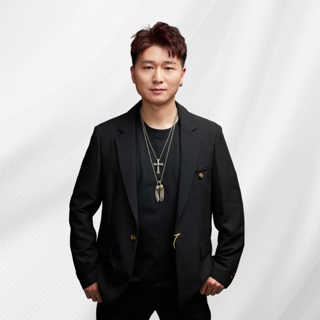 唐山秀阁减龄发型设计金虎(万达店)