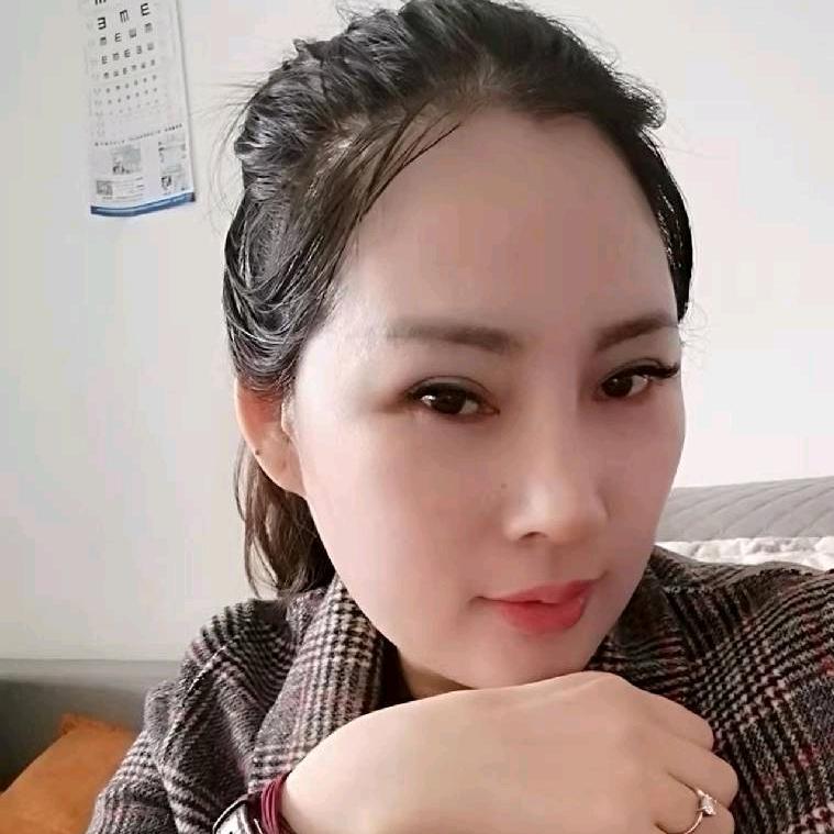 大春见康香梅头疗馆1858093264