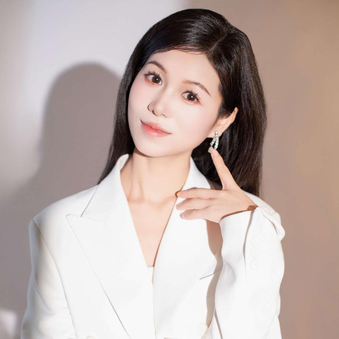 在柯桥做砂锅焗海鲜的娜姐