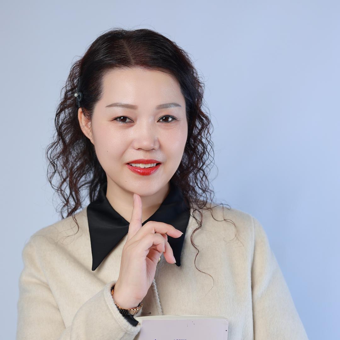 泸州市江阳区韩姿雪服装店