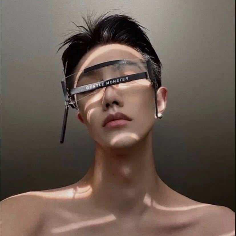 龙陵发型设计本锡（慕野造型）