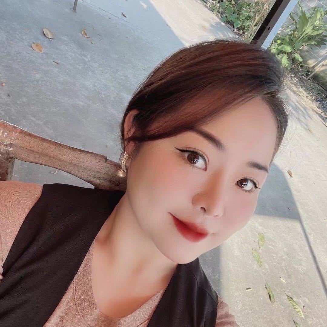 嘉妍亿美