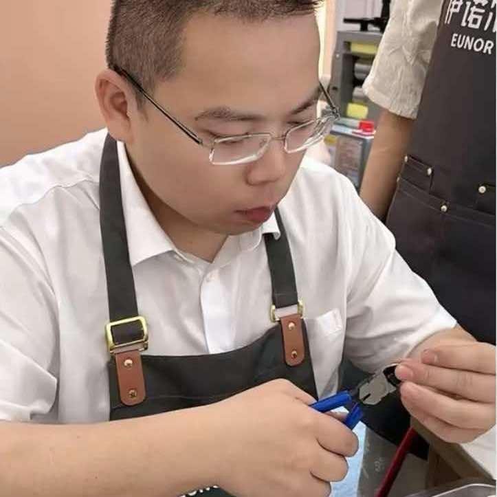 大庆伊诺尔黄金（总店）