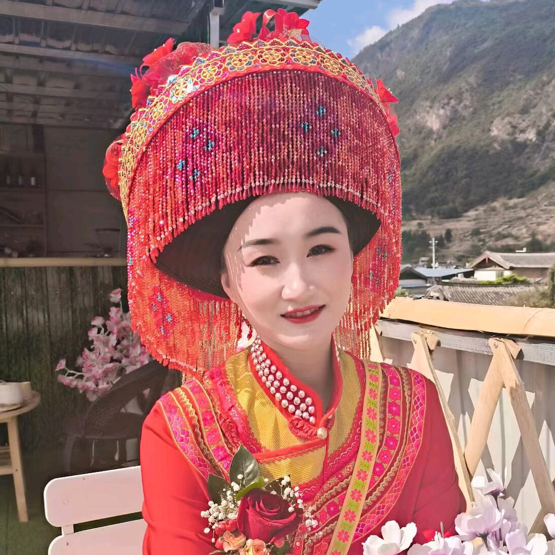 鼎香卤味馆官方号