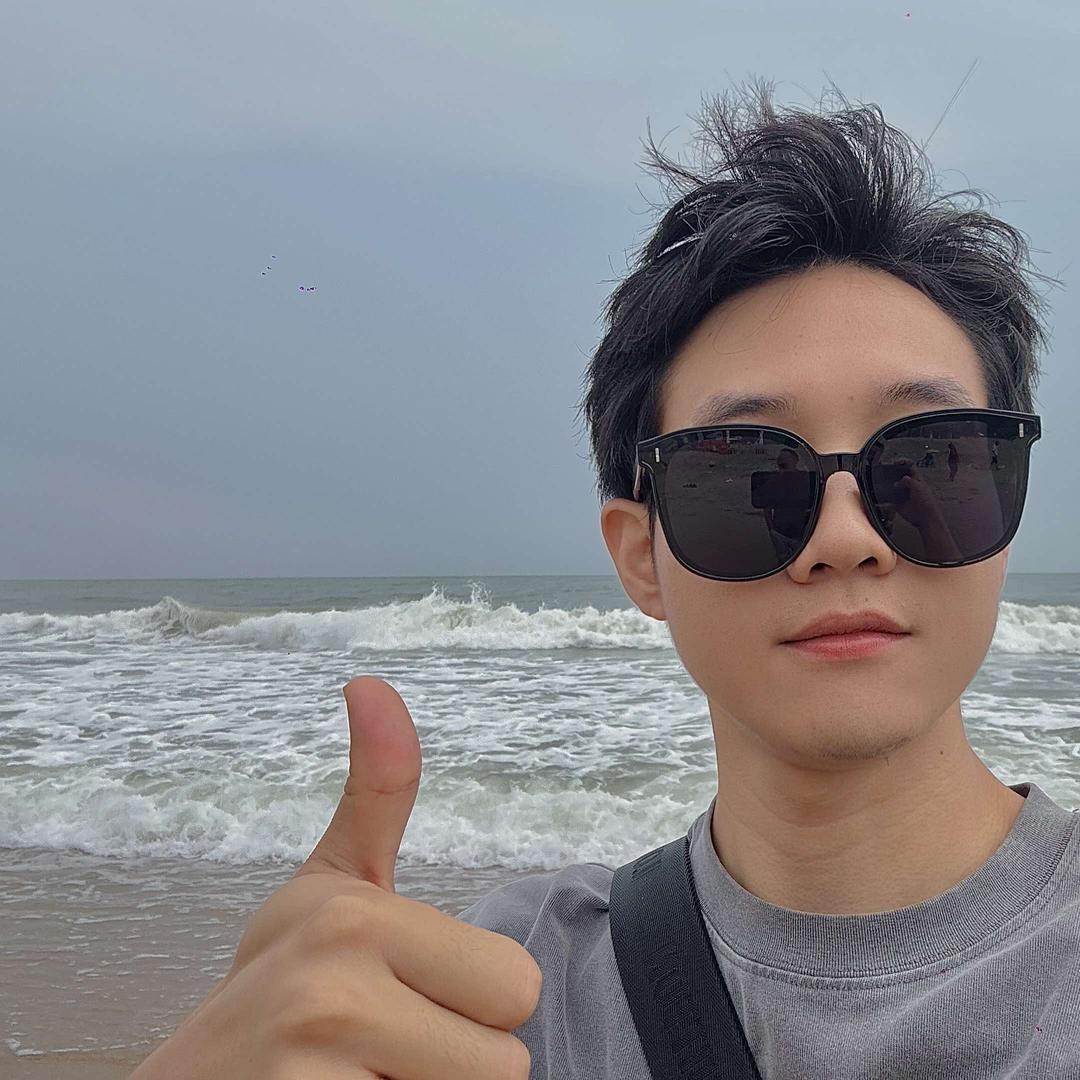 瓷浮宫(Arst雅诚德)-小范卖碗