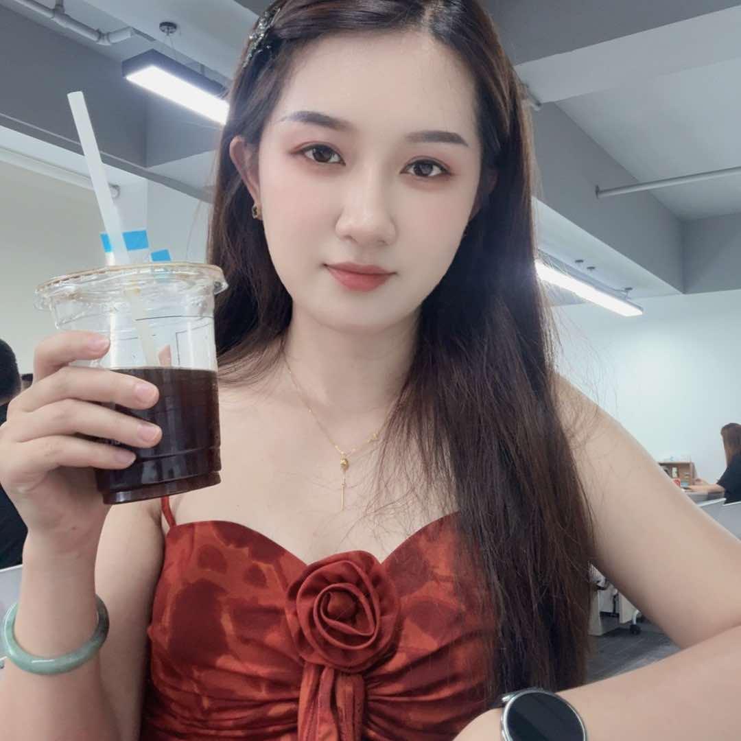 罗梦瑶一富宁惜颜美容
