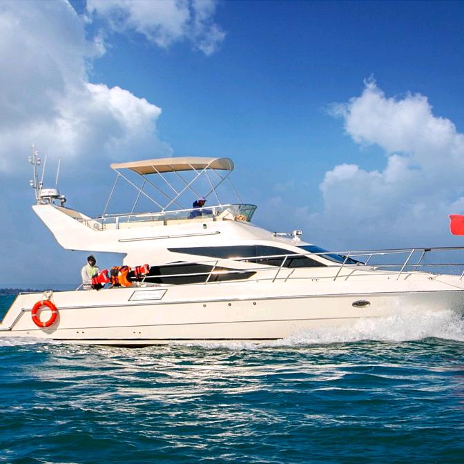 三亚蜜桔游艇俱乐部