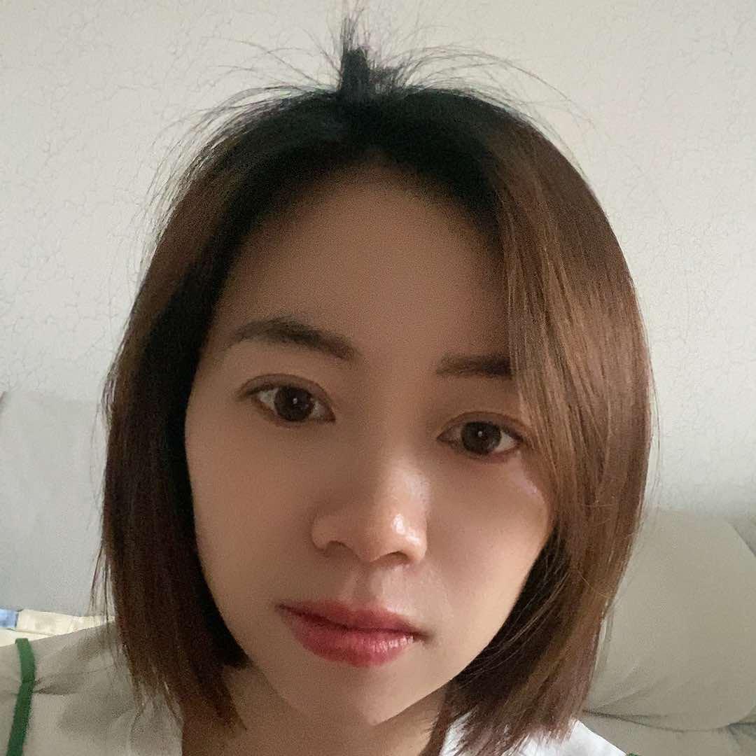 小黄鸡 芳姐