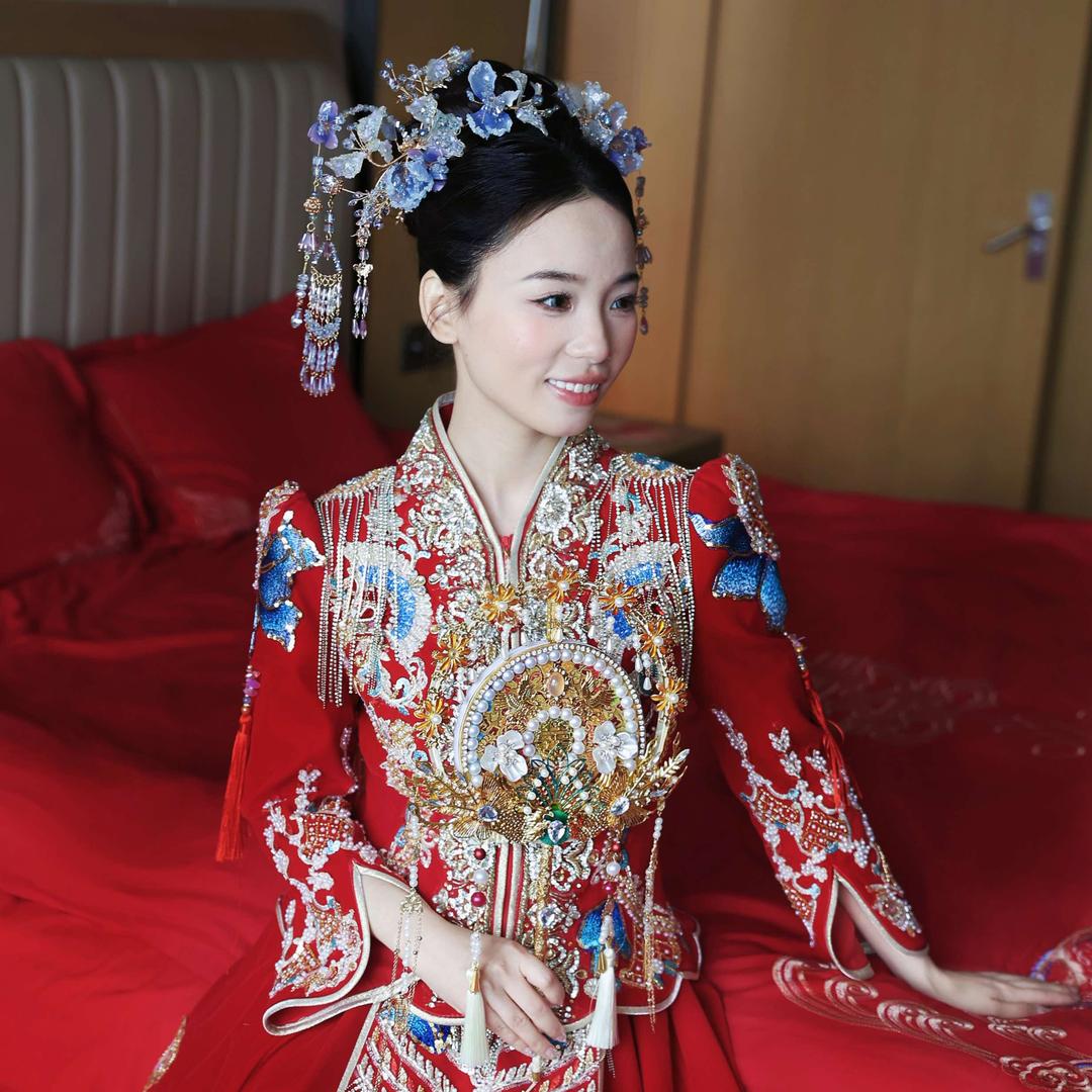 嵊州开婚纱店化妆师