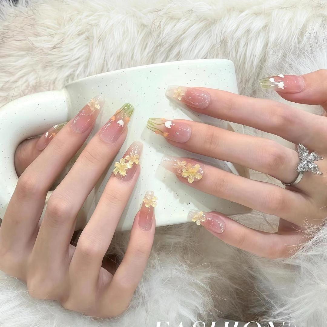 指尚美美甲美睫宠粉号