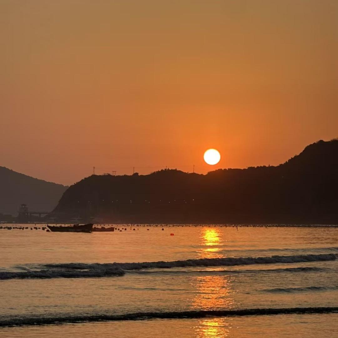 陈小胖的海边民宿