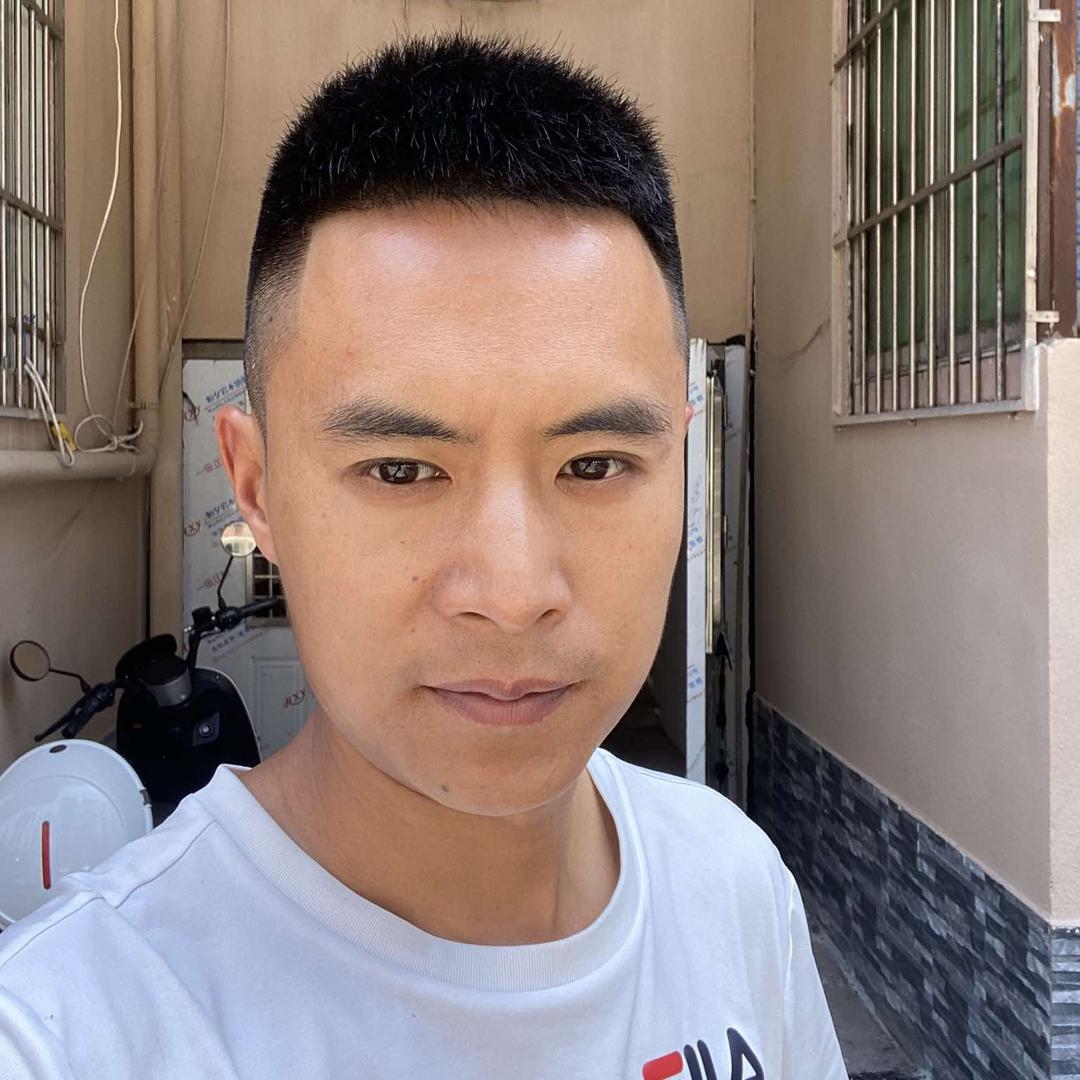 宜宾临港大道摩托车考场张教练（永畅驾校）