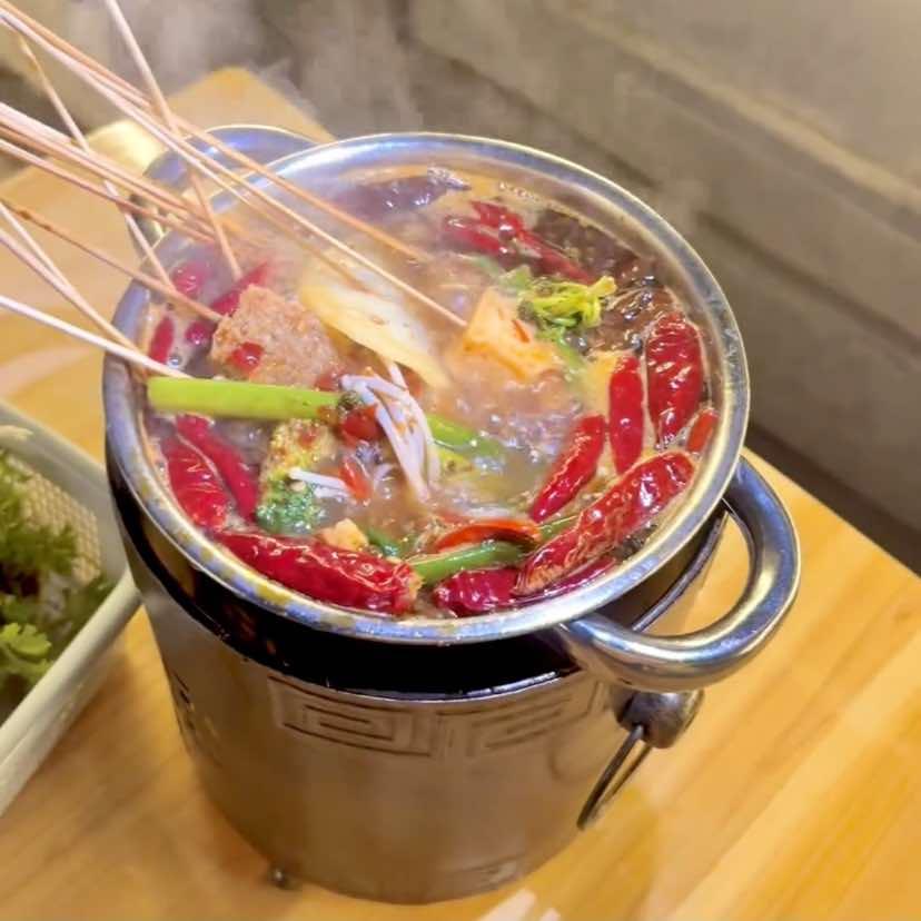 醒隆餐饮串串小火锅