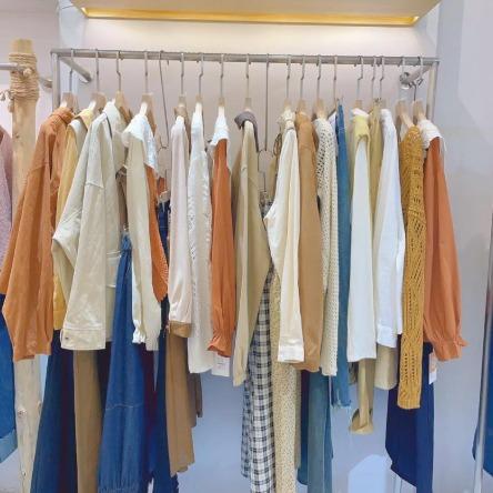 椰海金叶台台衣橱店