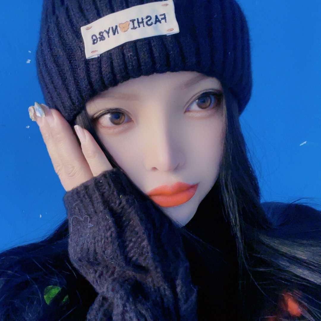 拉萨有一间小酒馆便利店