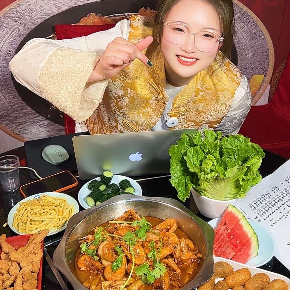 黎阳路王婆大虾糖糖