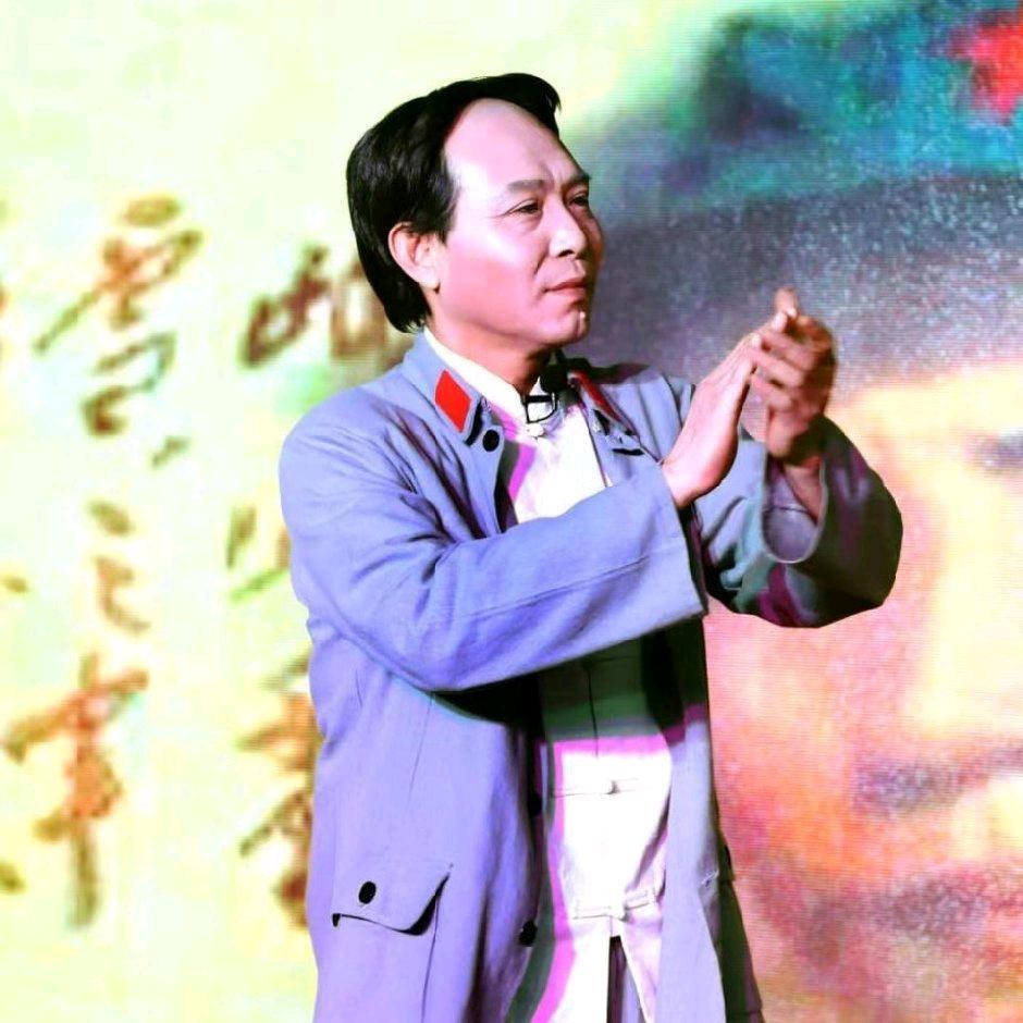 秦弦红色再现主题餐厅