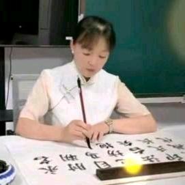 罗平苹心而论艺
